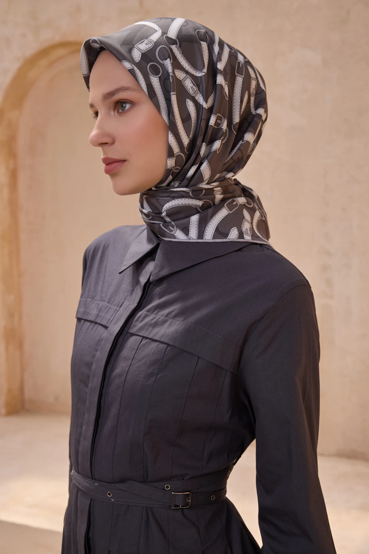 05 Belli Twill İpek Eşarp 4125D