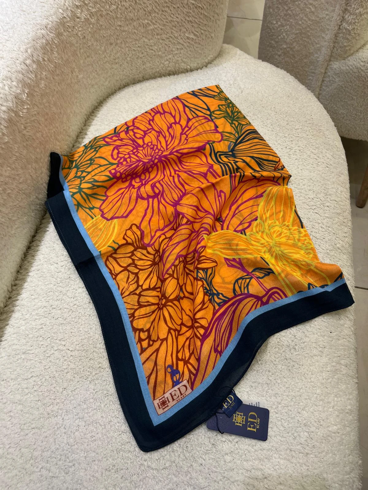 05 Ed Scarf Çiçek Dalgası Desenli Şal