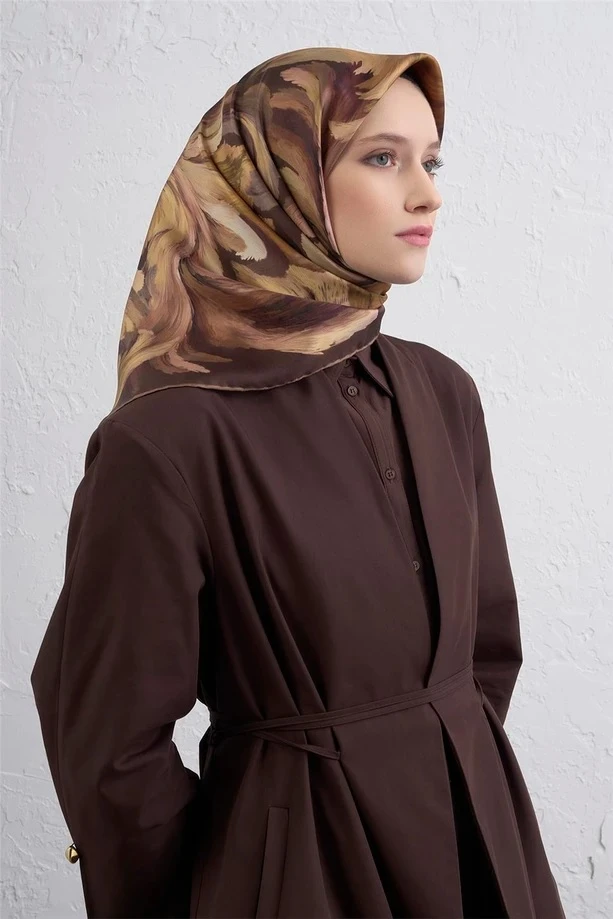 32 Armine Sura İpek Eşarp 9423D
