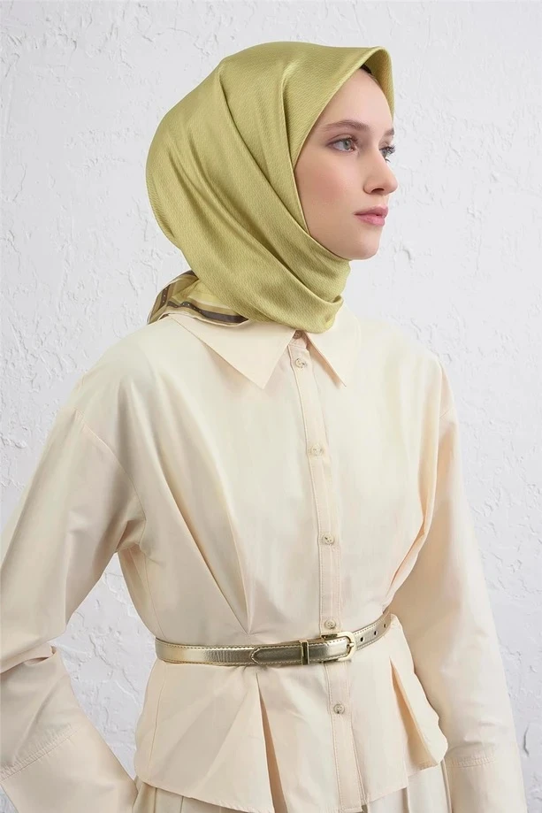 34 Armine Twill İpek Eşarp 9401D