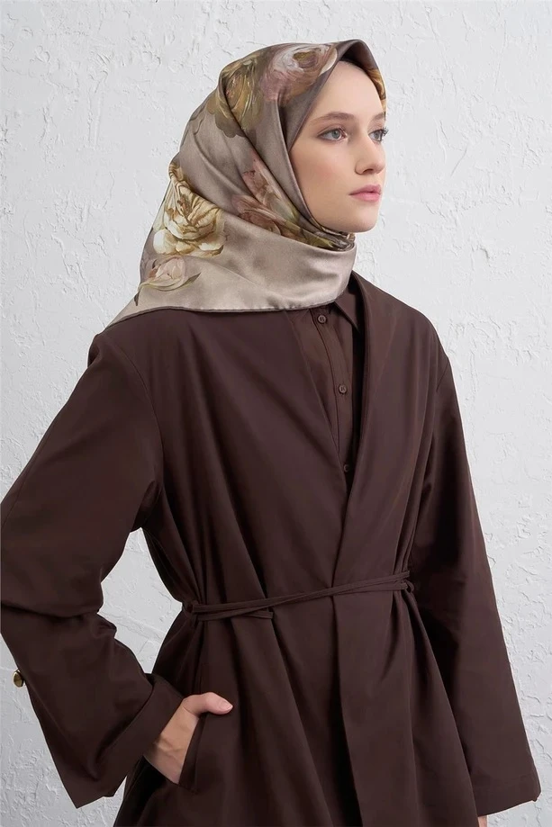 35 Armine Sura İpek Eşarp 9419D