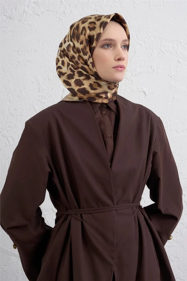 37 Armine Twill İpek Eşarp 9425D