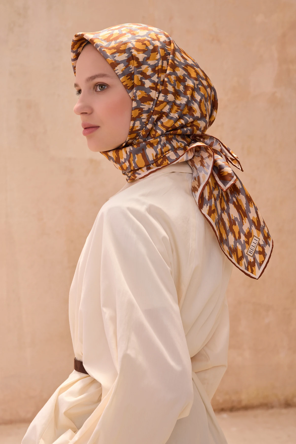 37 Belli Twill İpek Eşarp 4103D