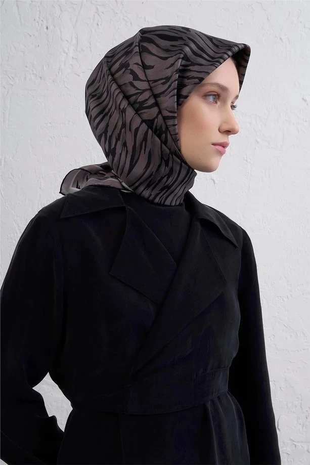 43 Armine Twill İpek Eşarp 9435D