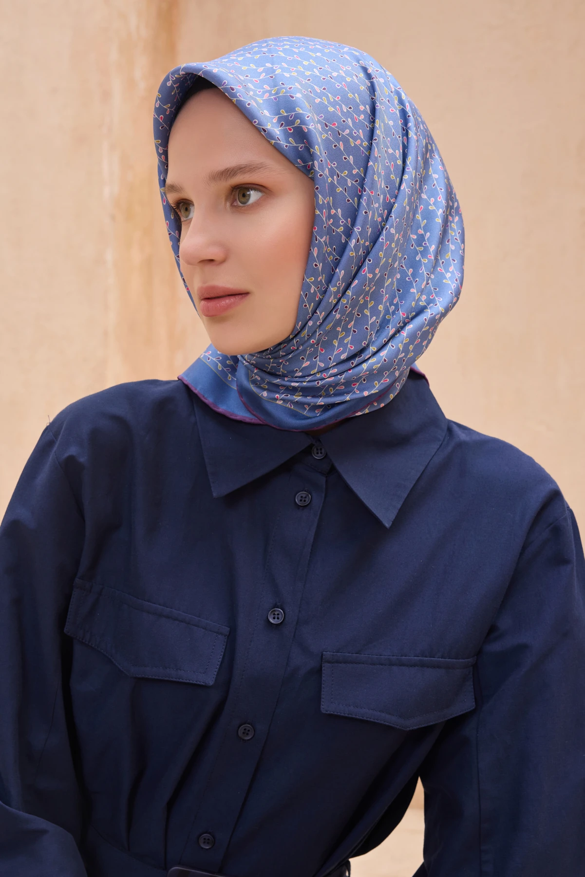 50 Belli Twill İpek Eşarp 4128D