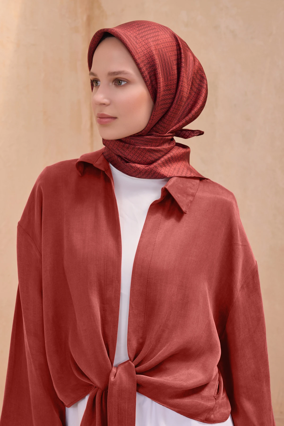 62 Belli Twill İpek Eşarp 4104D