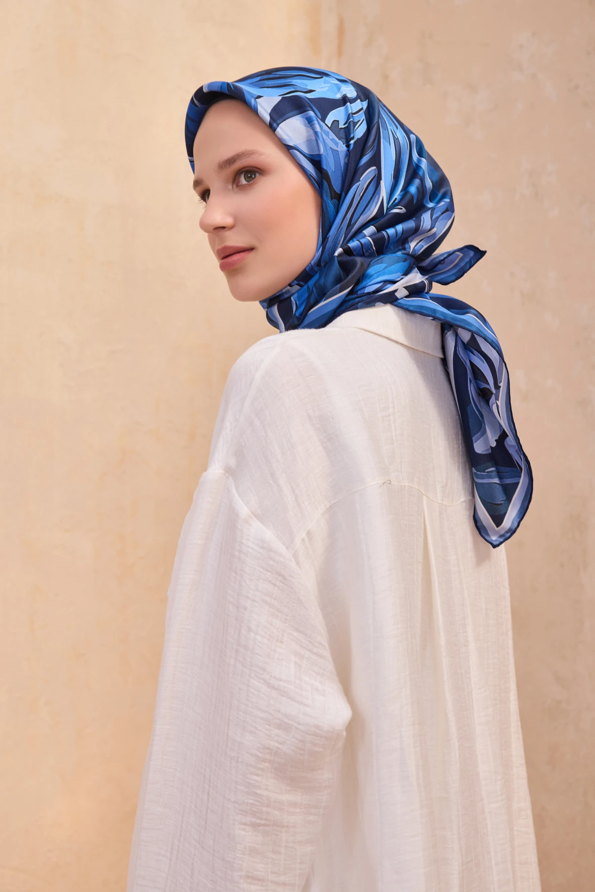86 Belli Twill İpek Eşarp 4107D