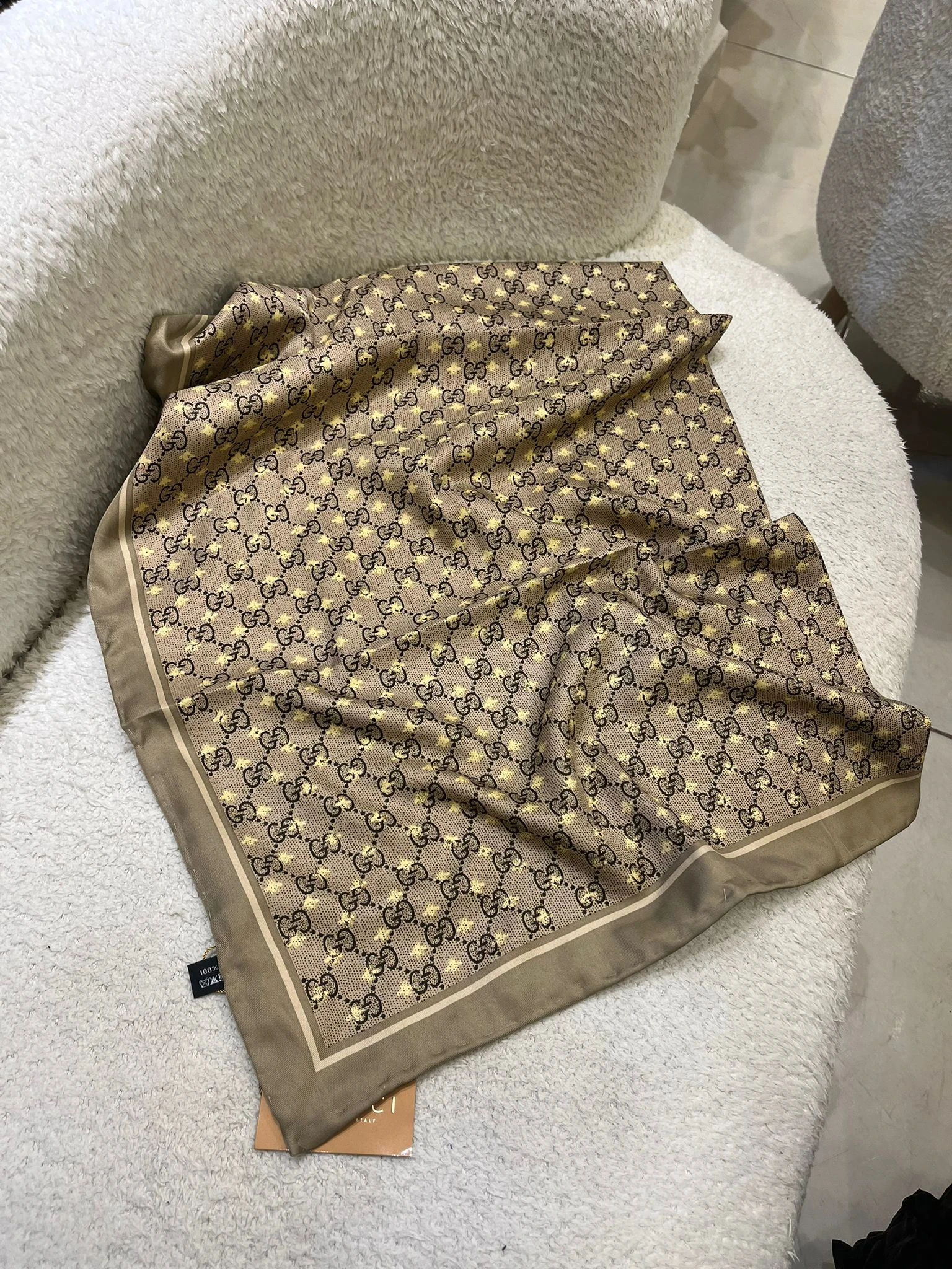 BEJ Sima İthal GUCCI Eşarp