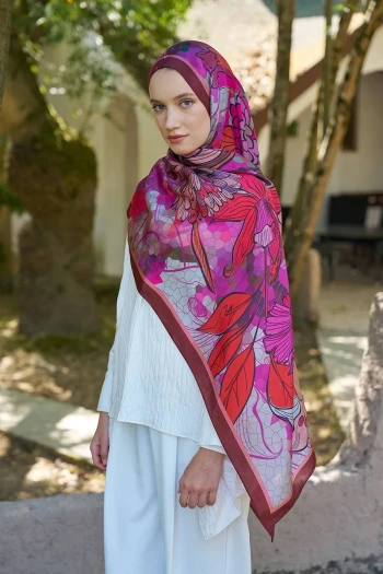 BORDO Ed Scarf Inspired Velarose Desen Şal