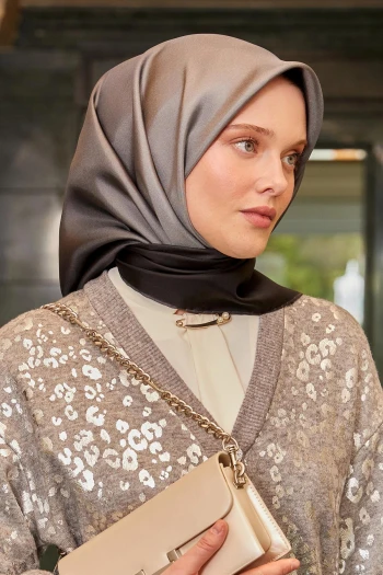 SİYAH-GRİ Levidor Degrade Twill İpek Eşarp