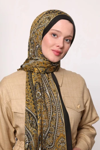 Siyah Hardal Luven Sara Etnik Desenli Şal