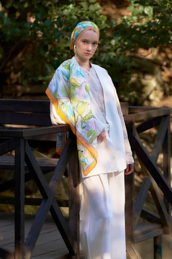 Turuncu Ed Scarf Inspired Limerence Desen Şal