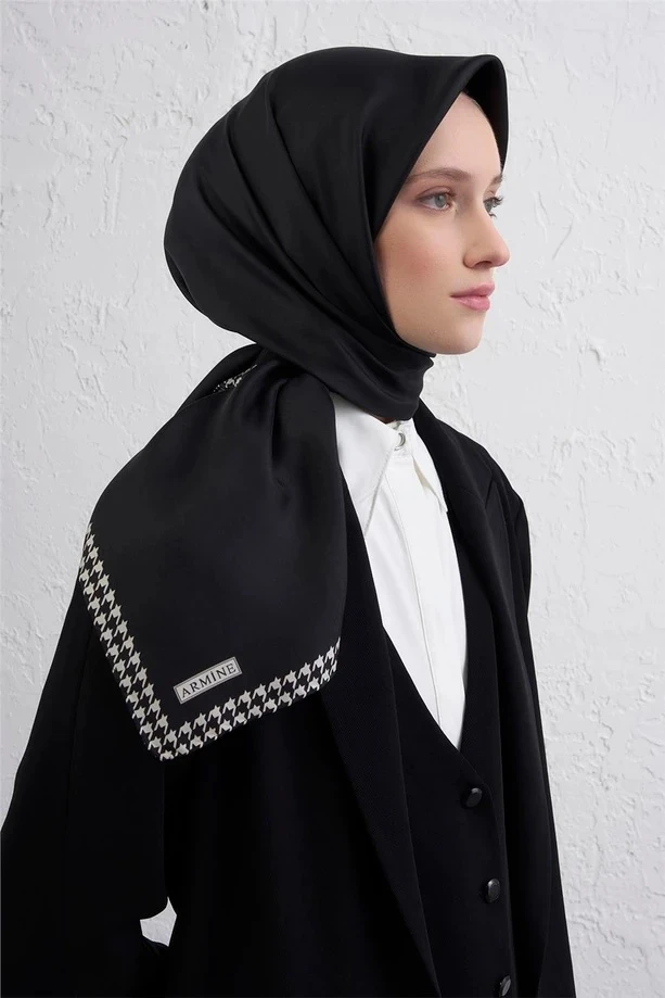 05 Armine Sura İpek Eşarp 9443D