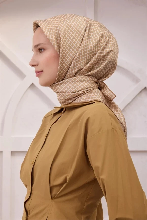 02 Belli Twill İpek Eşarp 4203D