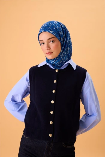 02 Silk Home Piramit Desen Soft Eşarp