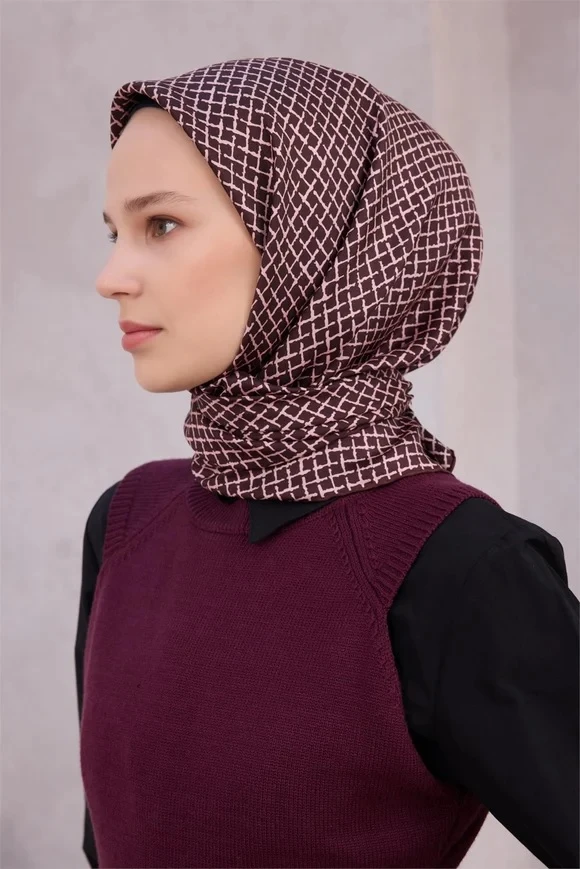 03 Belli Twill İpek Eşarp 4203D