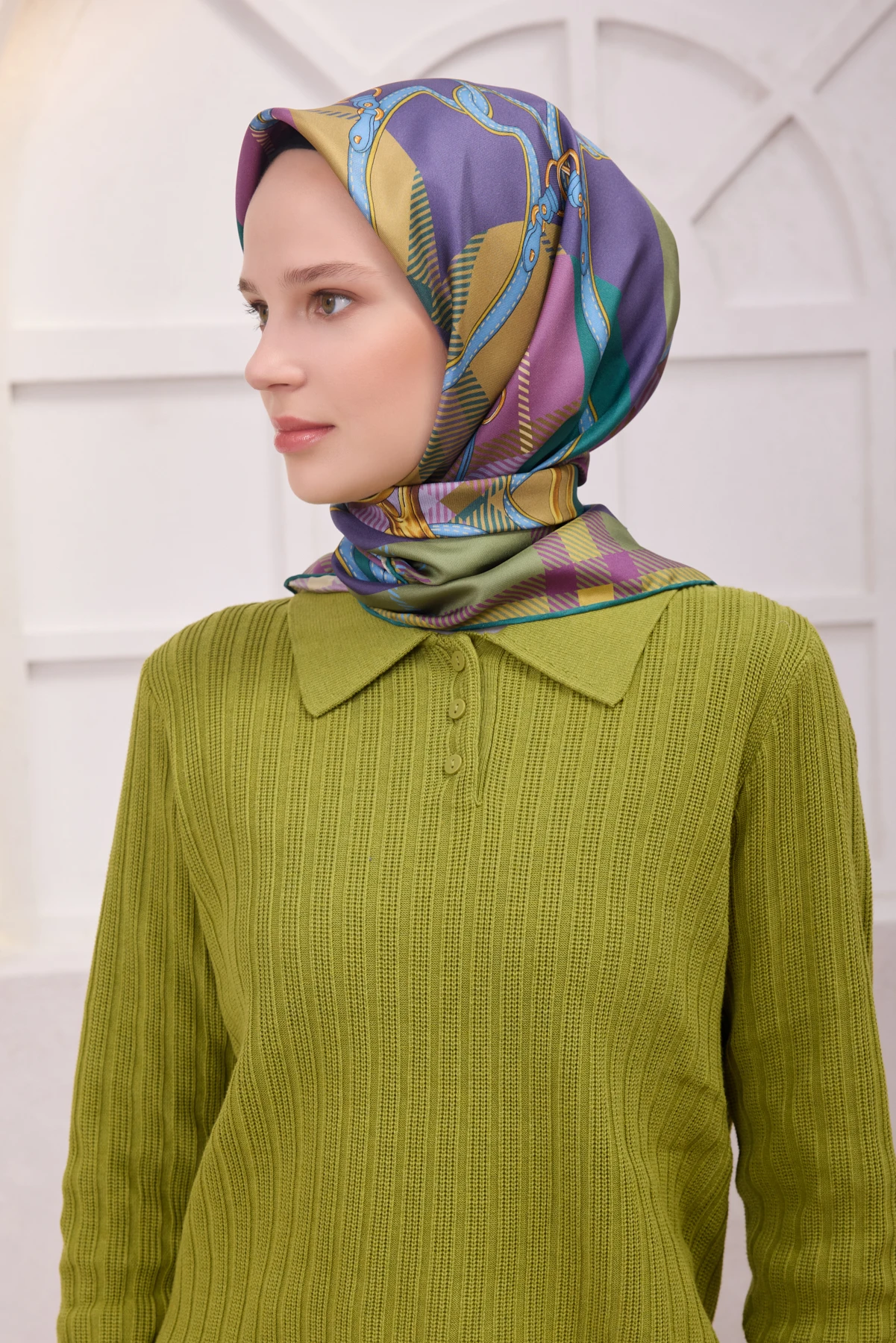 03 Belli Twill İpek Eşarp 4206D