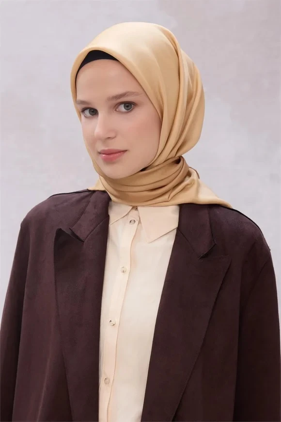 05 Belli Twill Degrade İpek Eşarp 4224D