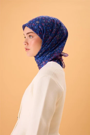 22 Silk Home Piramit Desen Soft Eşarp