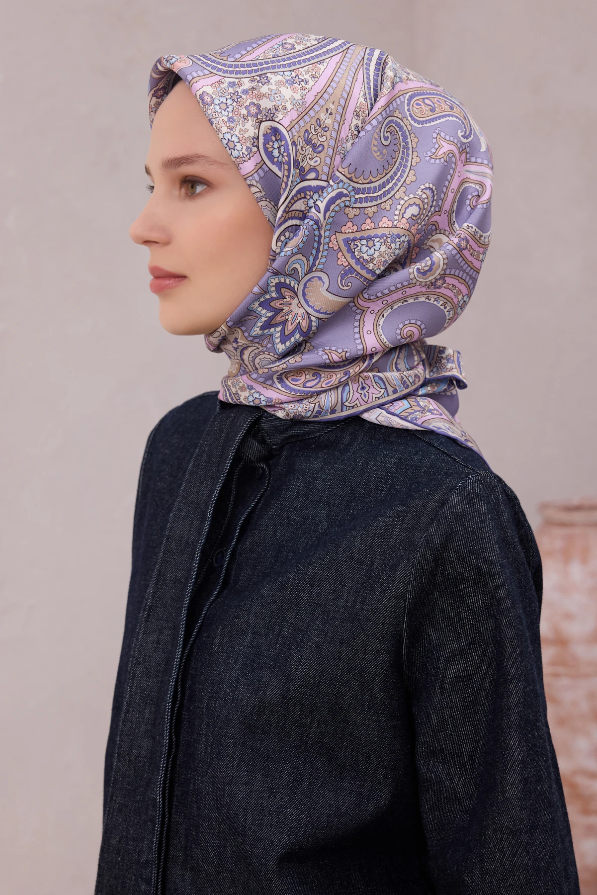 35 Belli Twill İpek Eşarp 4202D