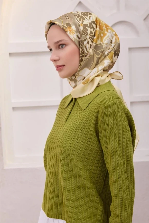 35 Belli Twill İpek Eşarp 4220D