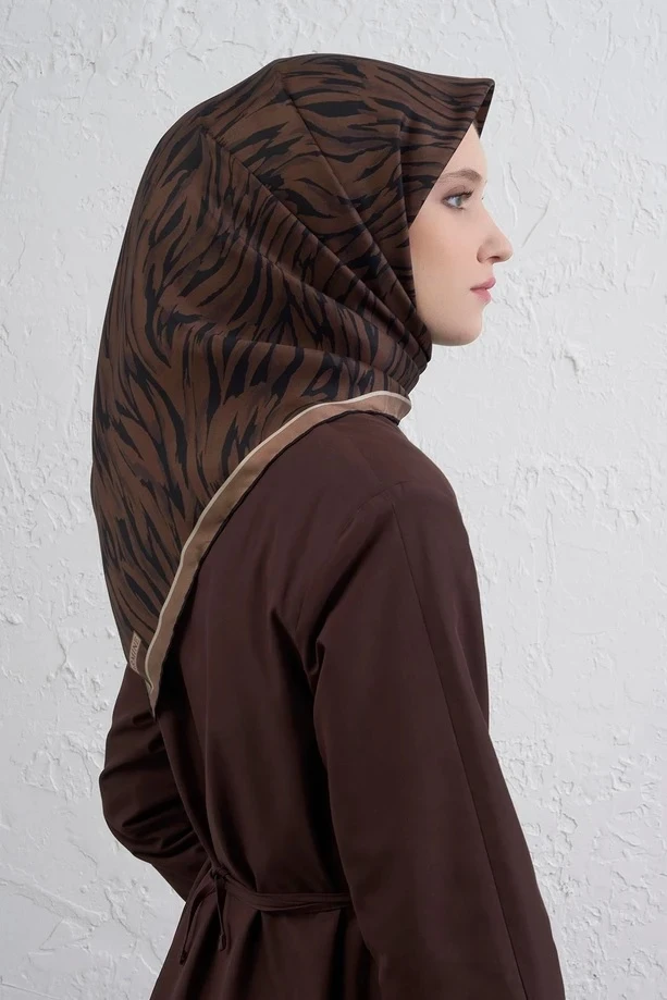 37 Armine Twill İpek Eşarp 9435D