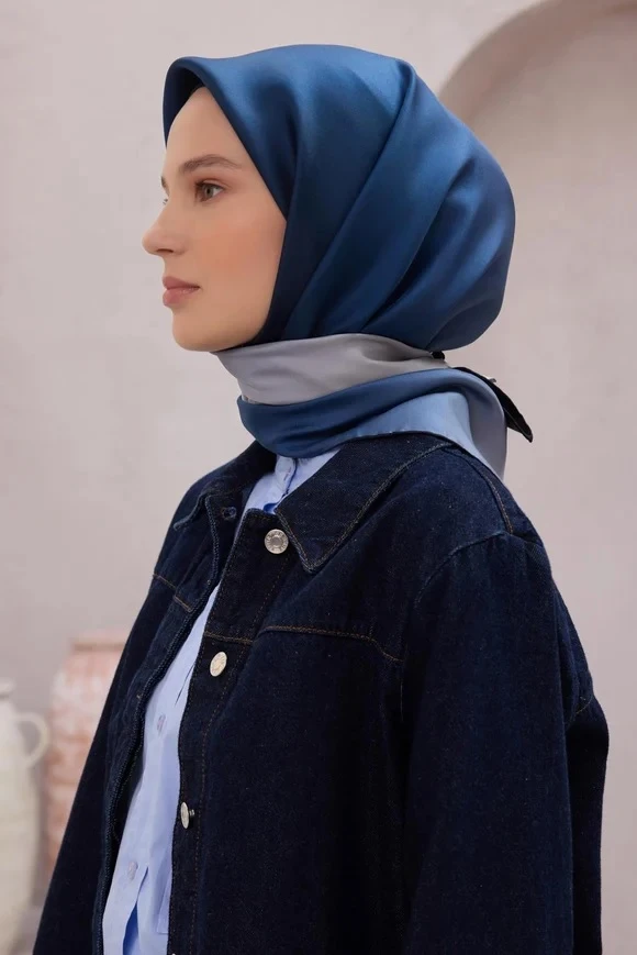 37 Belli Twill Degrade İpek Eşarp 4224D