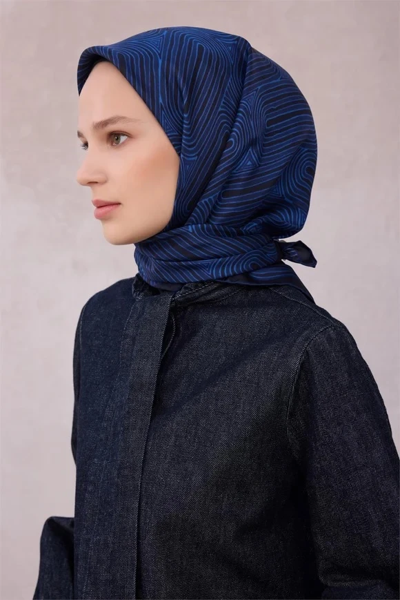 53 Belli Twill İpek Eşarp 4209D