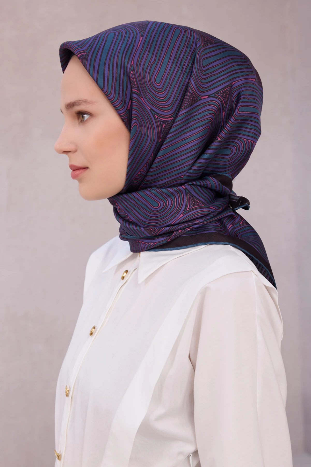 56 Belli Twill İpek Eşarp 4209D