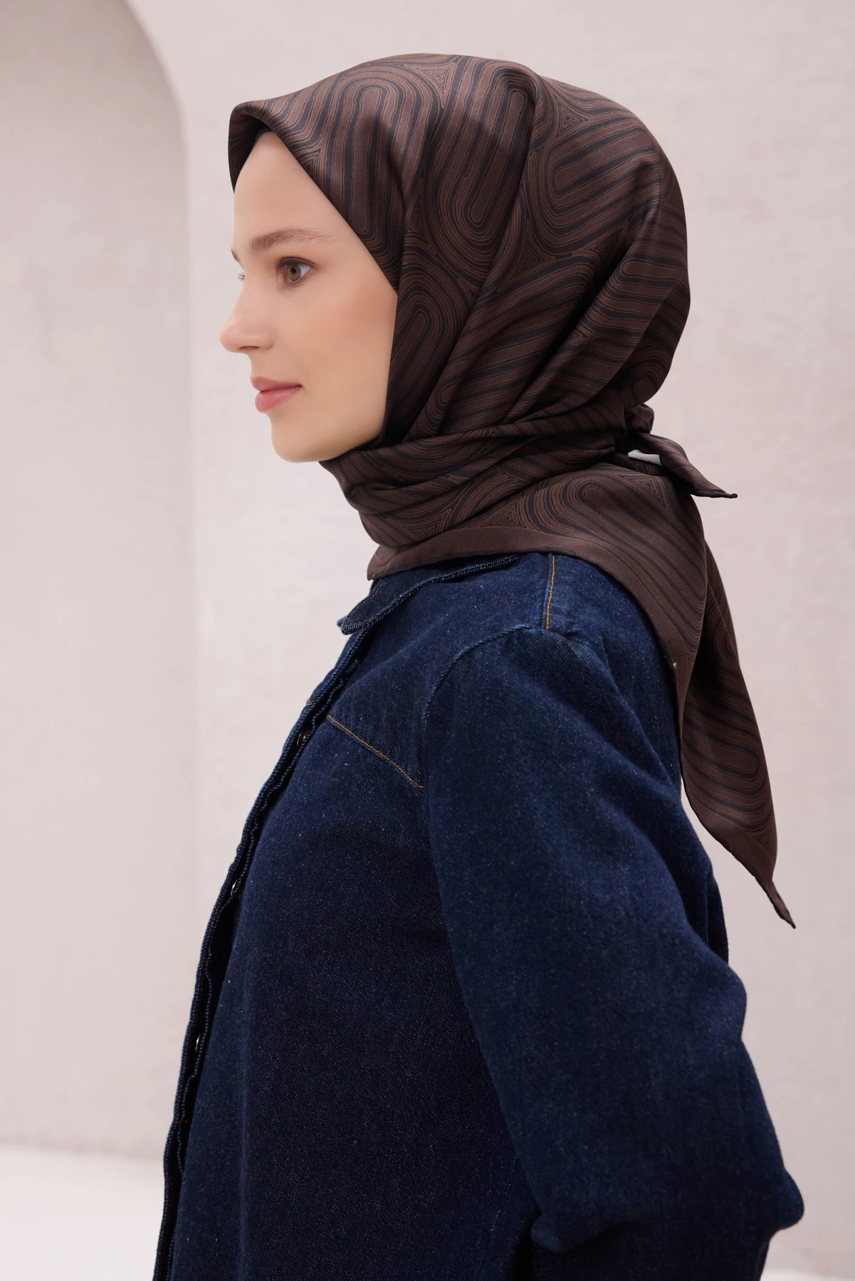 57 Belli Twill İpek Eşarp 4209D