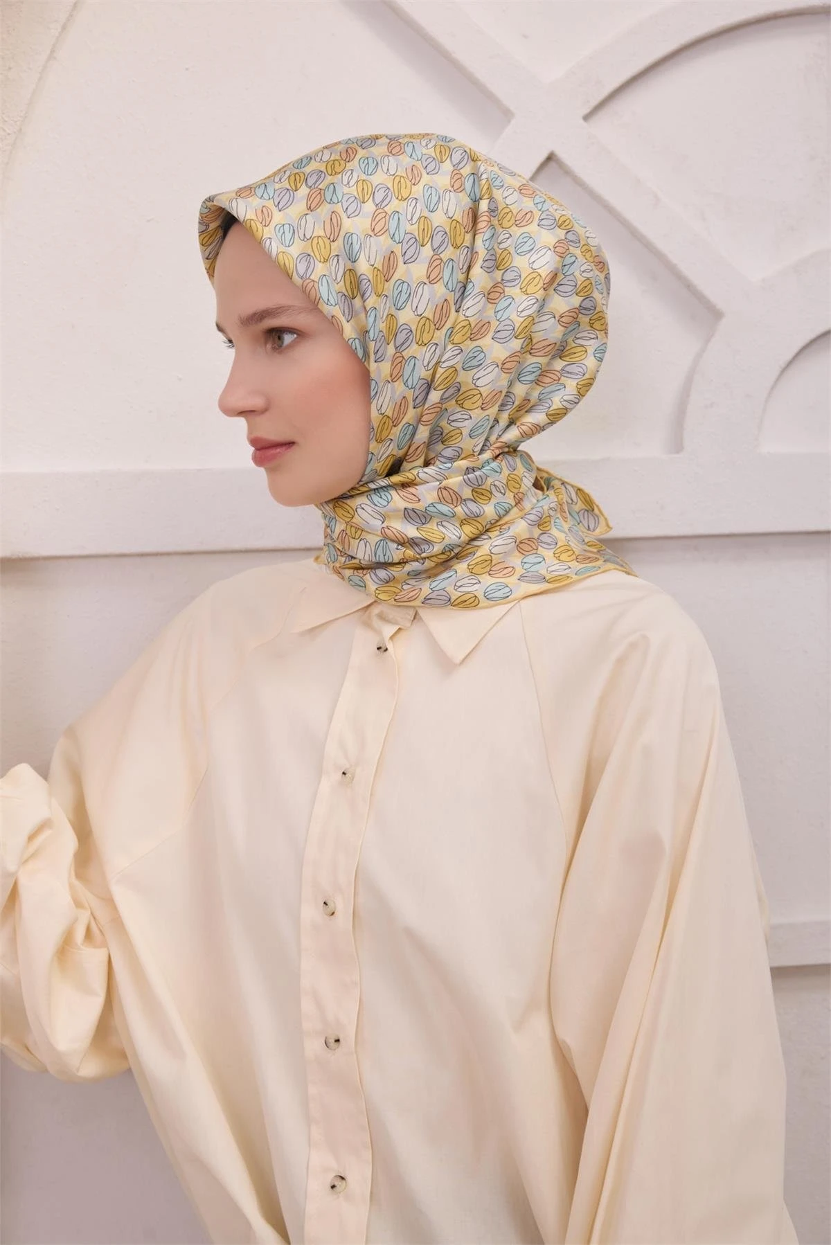 81 Belli Twill İpek Eşarp 4204D