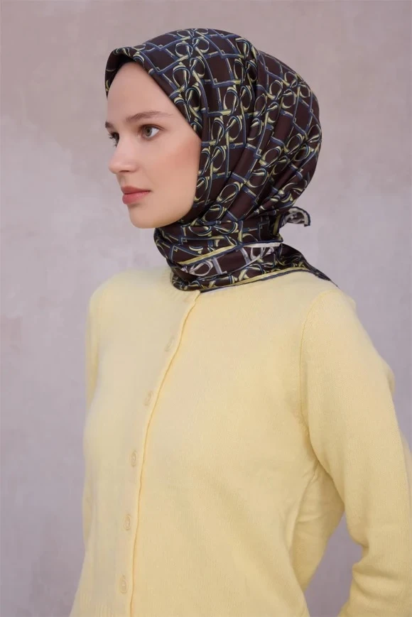 81 Belli Twill İpek Eşarp 4214D