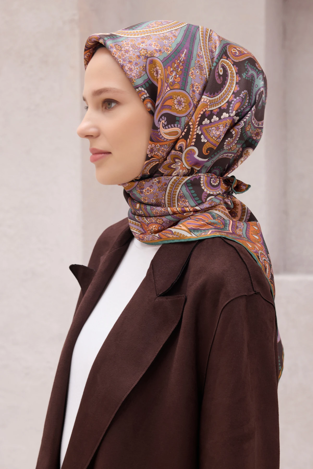 82 Belli Twill İpek Eşarp 4202D