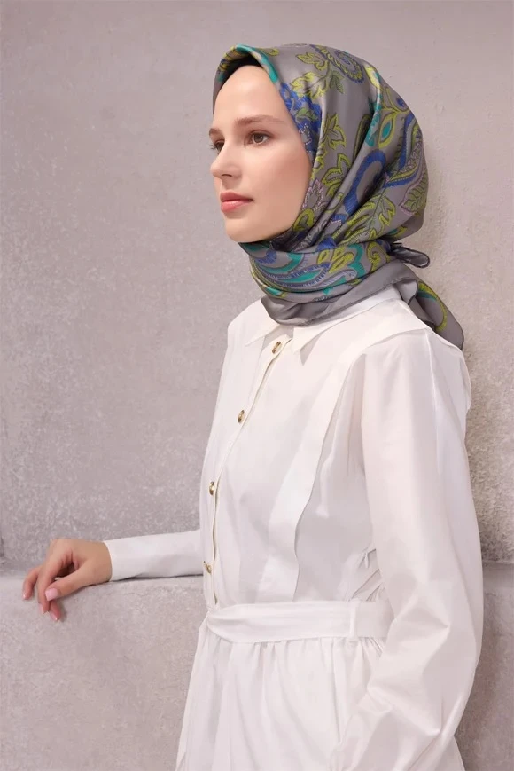 83 Belli Twill İpek Eşarp 4207D