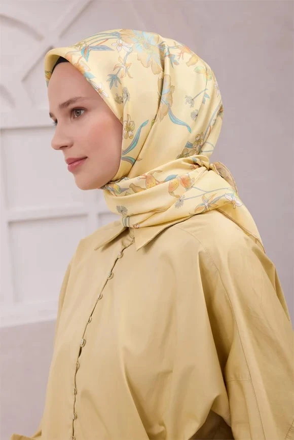 84 Belli Twill İpek Eşarp 4210D