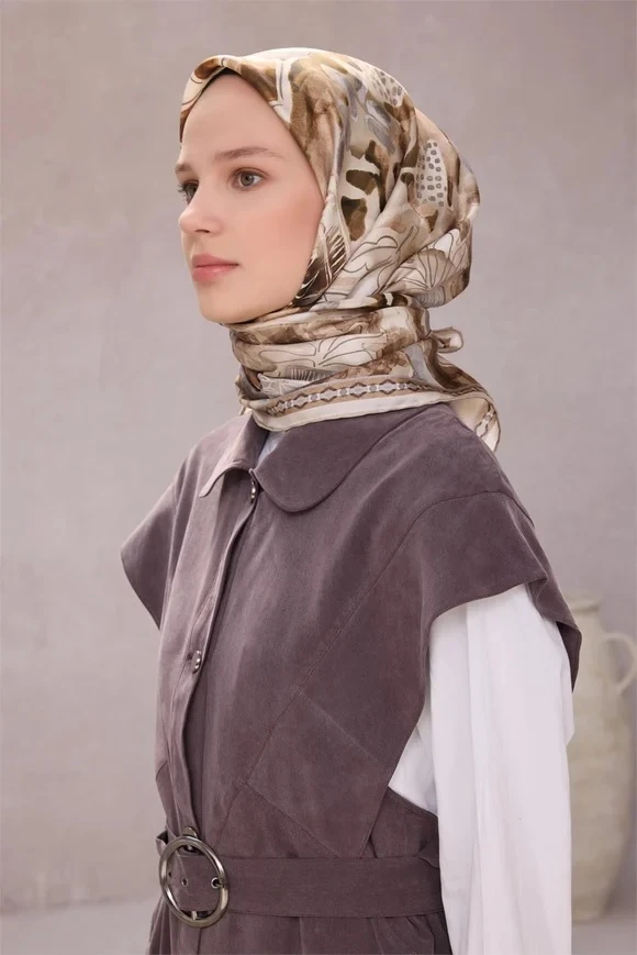 84 Belli Twill İpek Eşarp 4216D