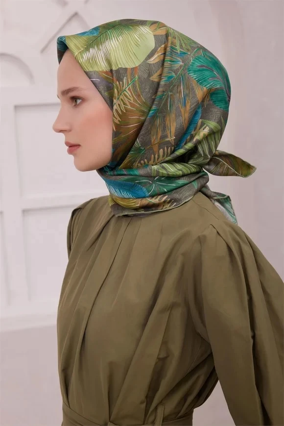 84 Belli Twill İpek Eşarp 4225D