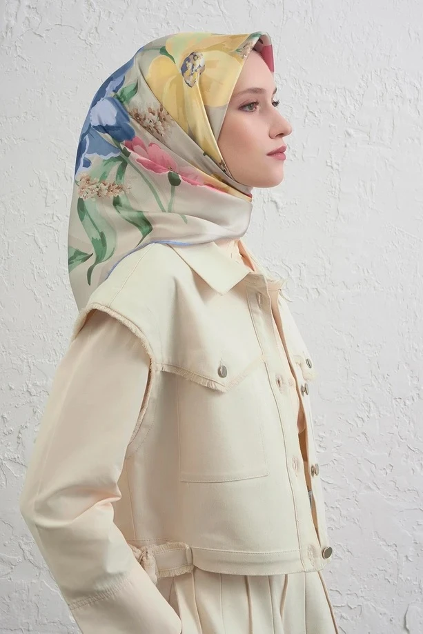 85 Armine Sura İpek Eşarp 9414D