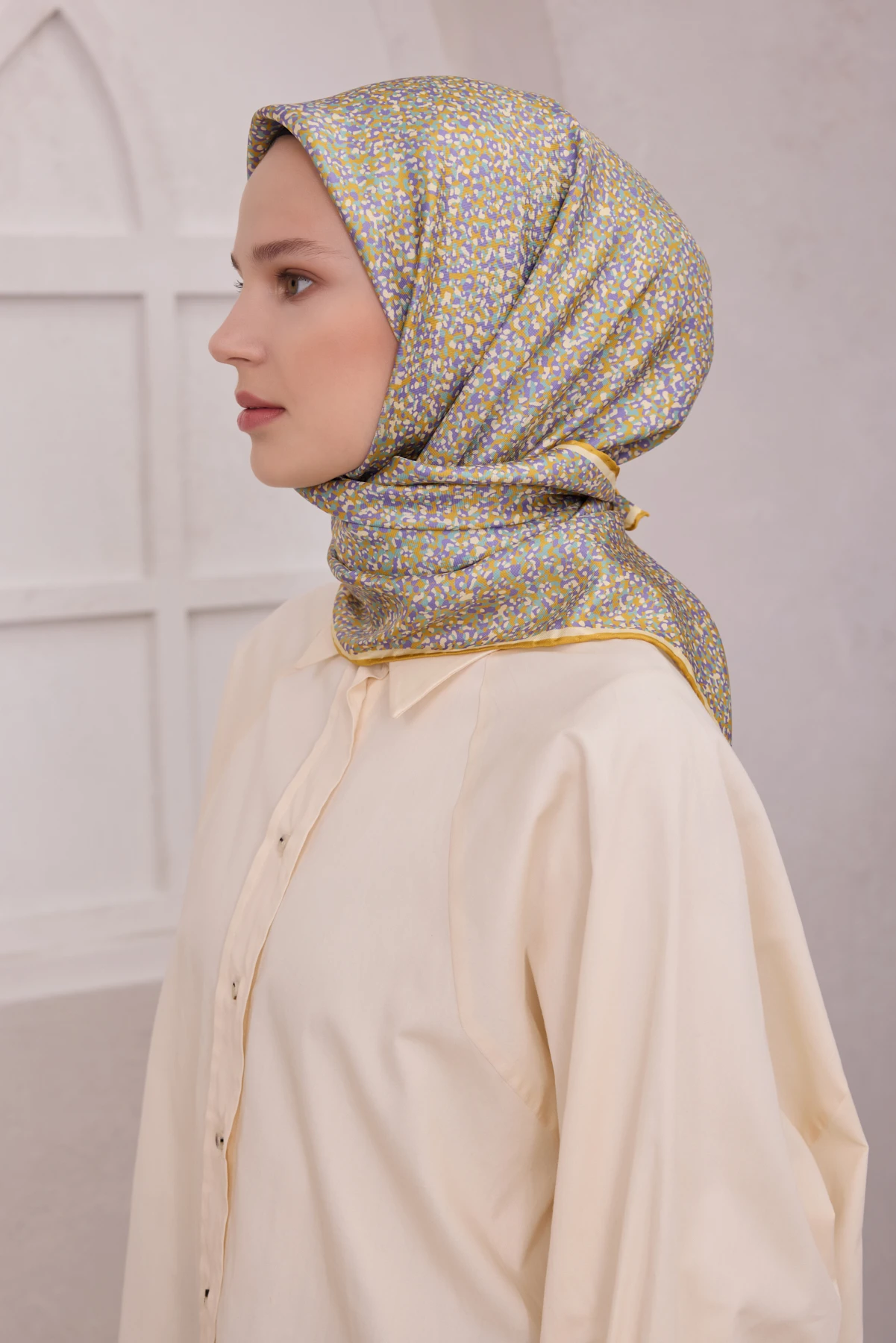85 Belli Twill İpek Eşarp 4208D