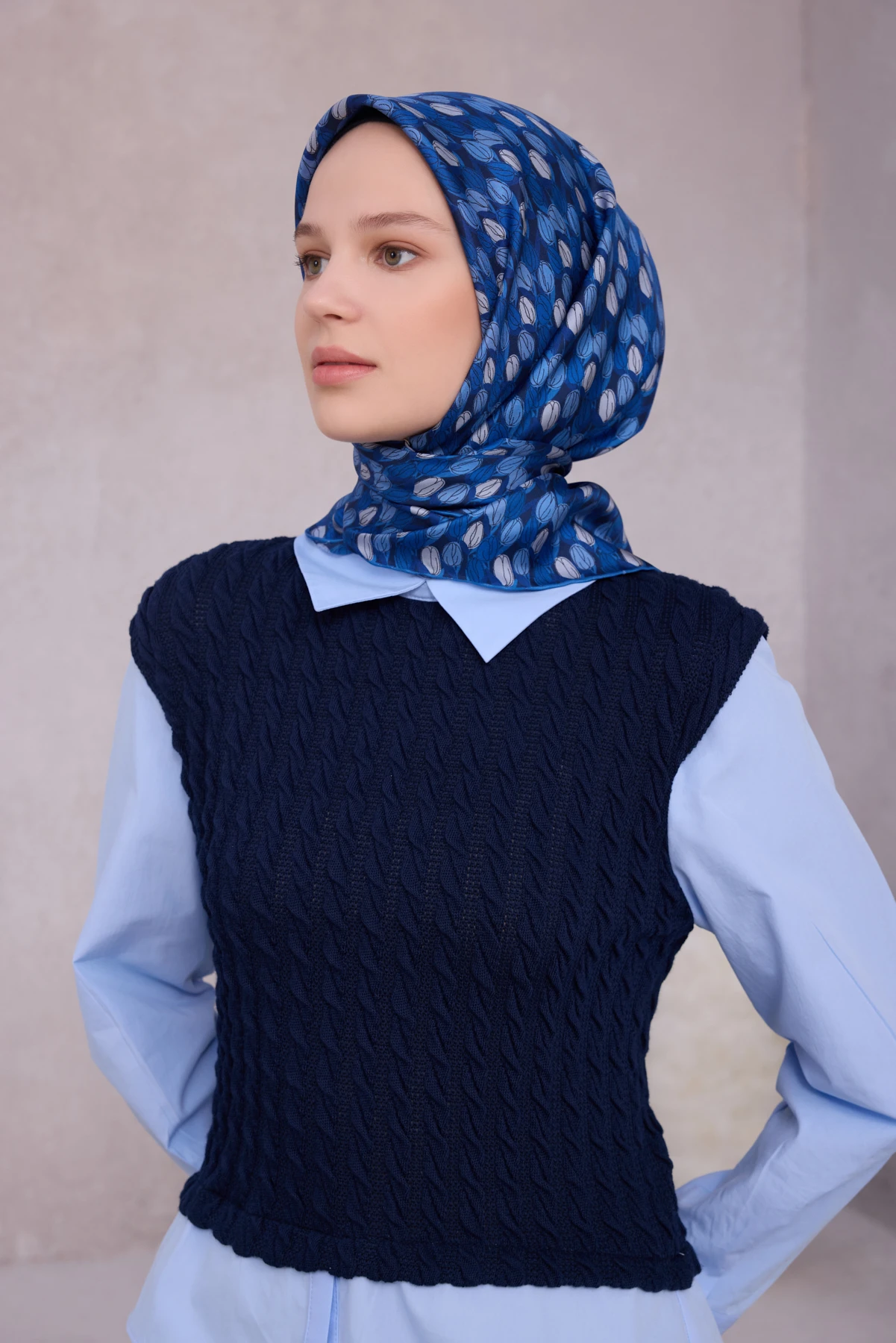 86 Belli Twill İpek Eşarp 4204D
