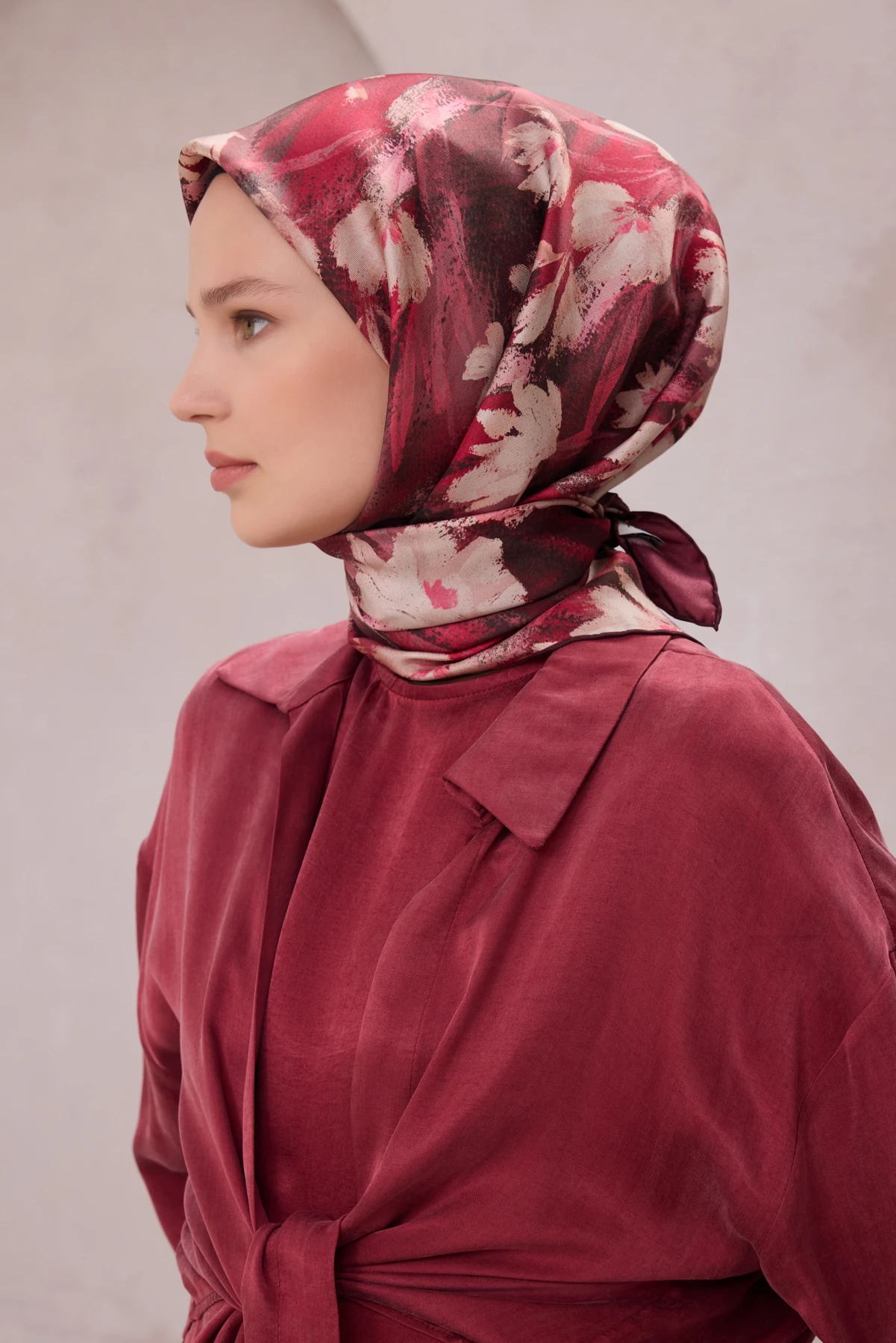 86 Belli Twill İpek Eşarp 4217D
