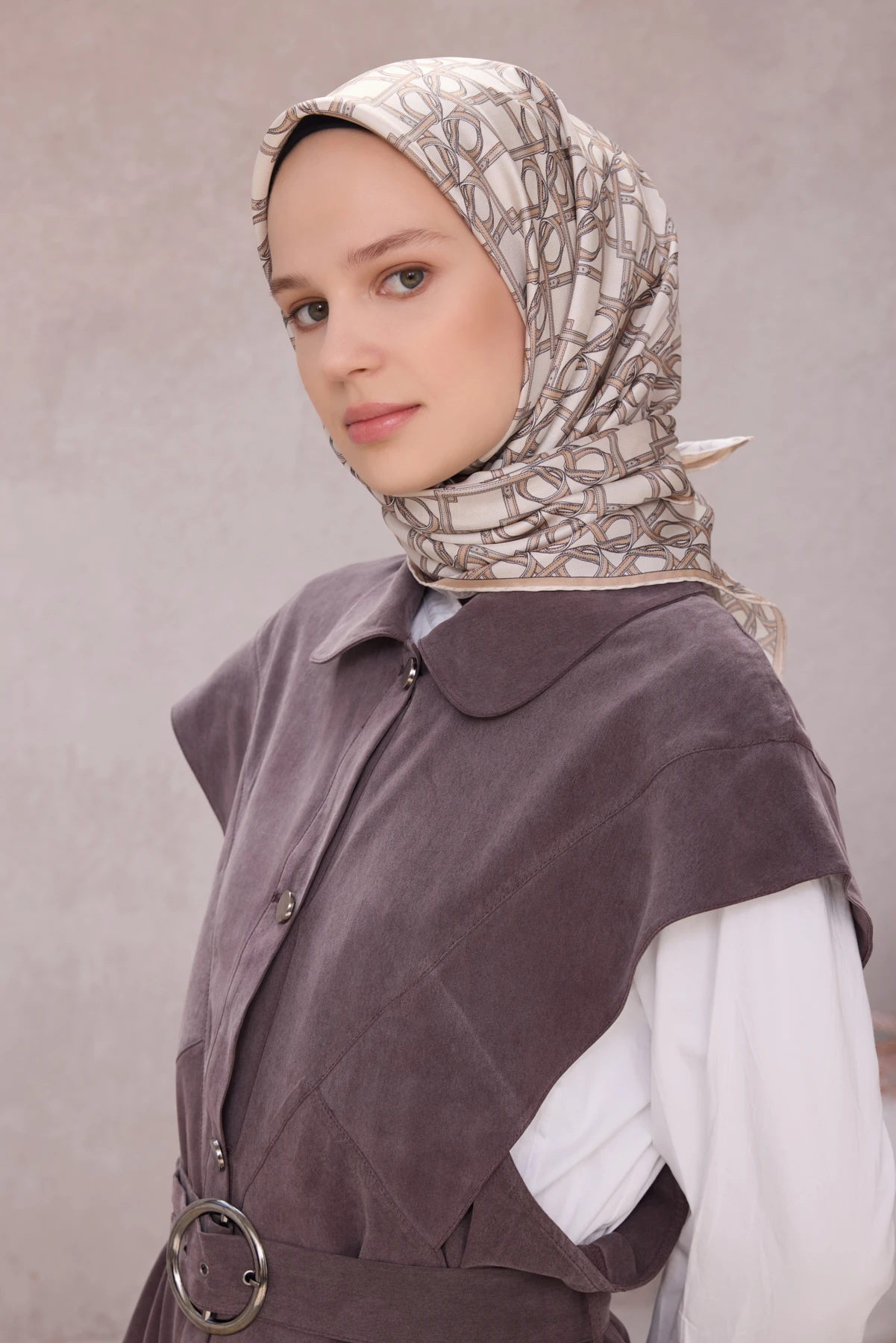 87 Belli Twill İpek Eşarp 4214D