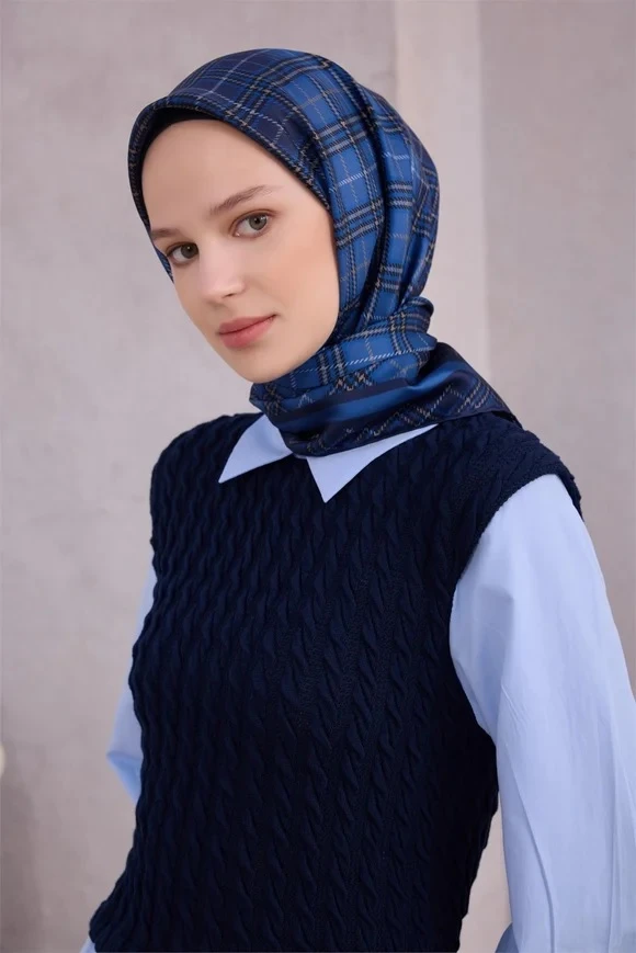87 Belli Twill İpek Eşarp 4218D
