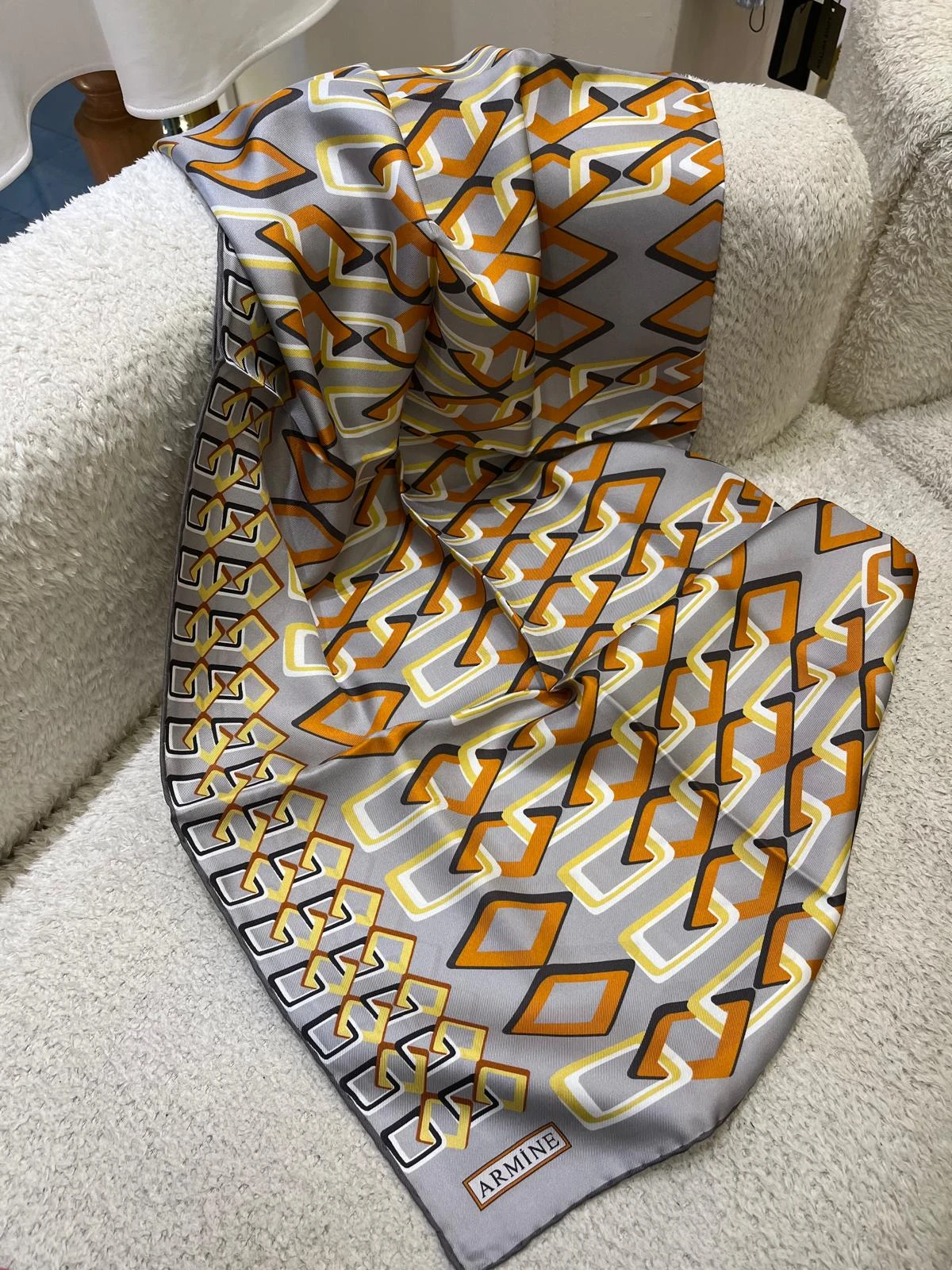 31 Armine Twill İpek Eşarp 9172D