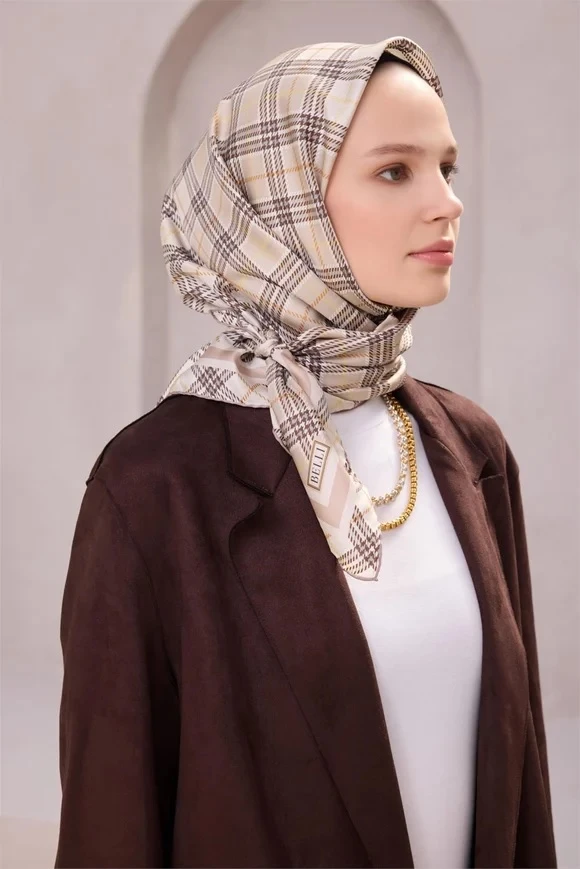 37 Belli Twill İpek Eşarp 4218D