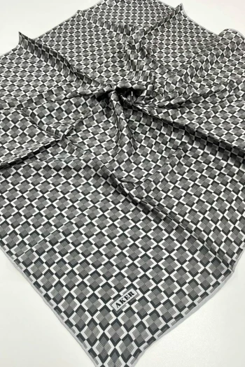 371 Aker Sura İpek Eşarp 8975701