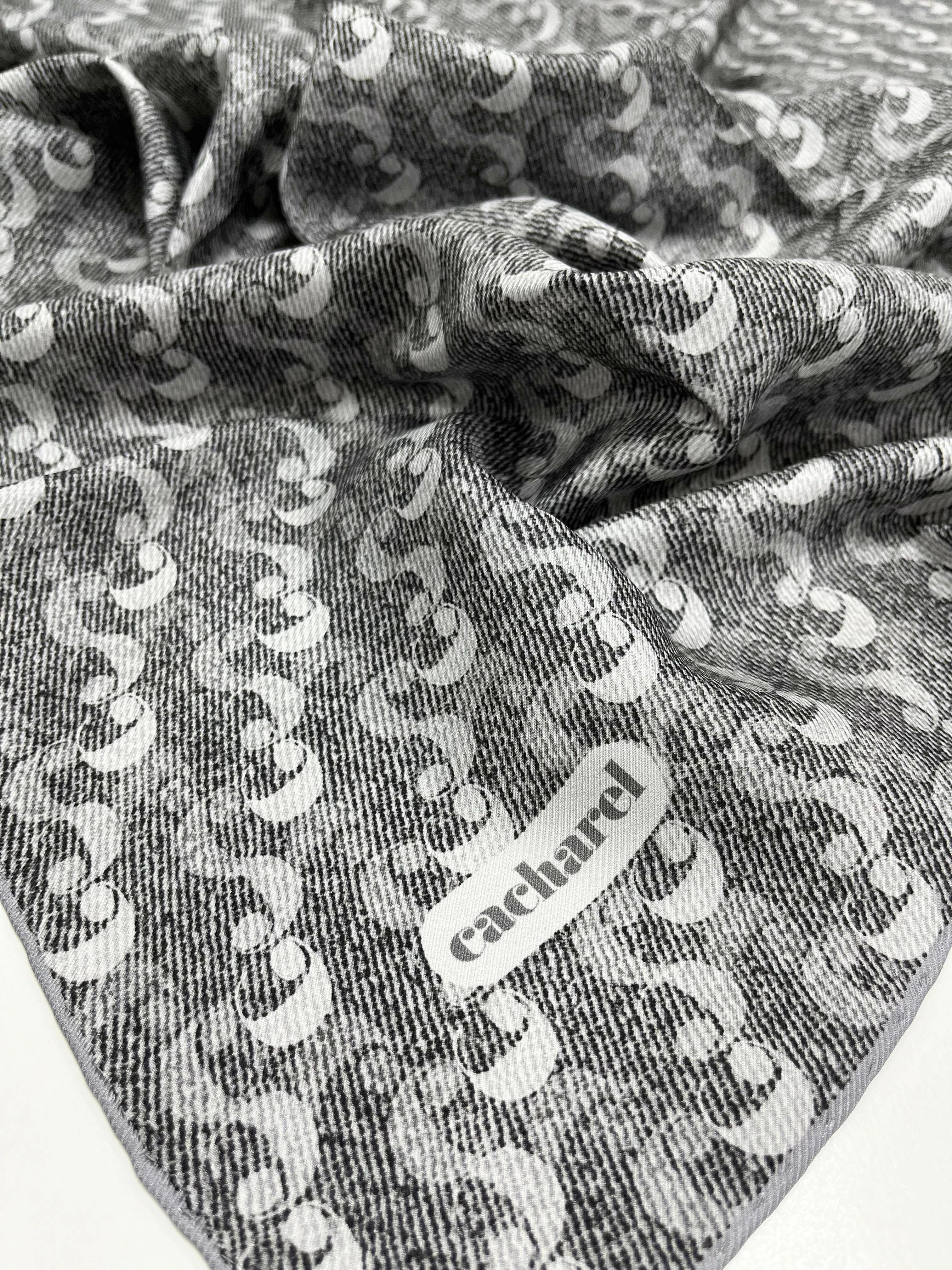 971 Cacharel Twill İpek Eşarp 9005313