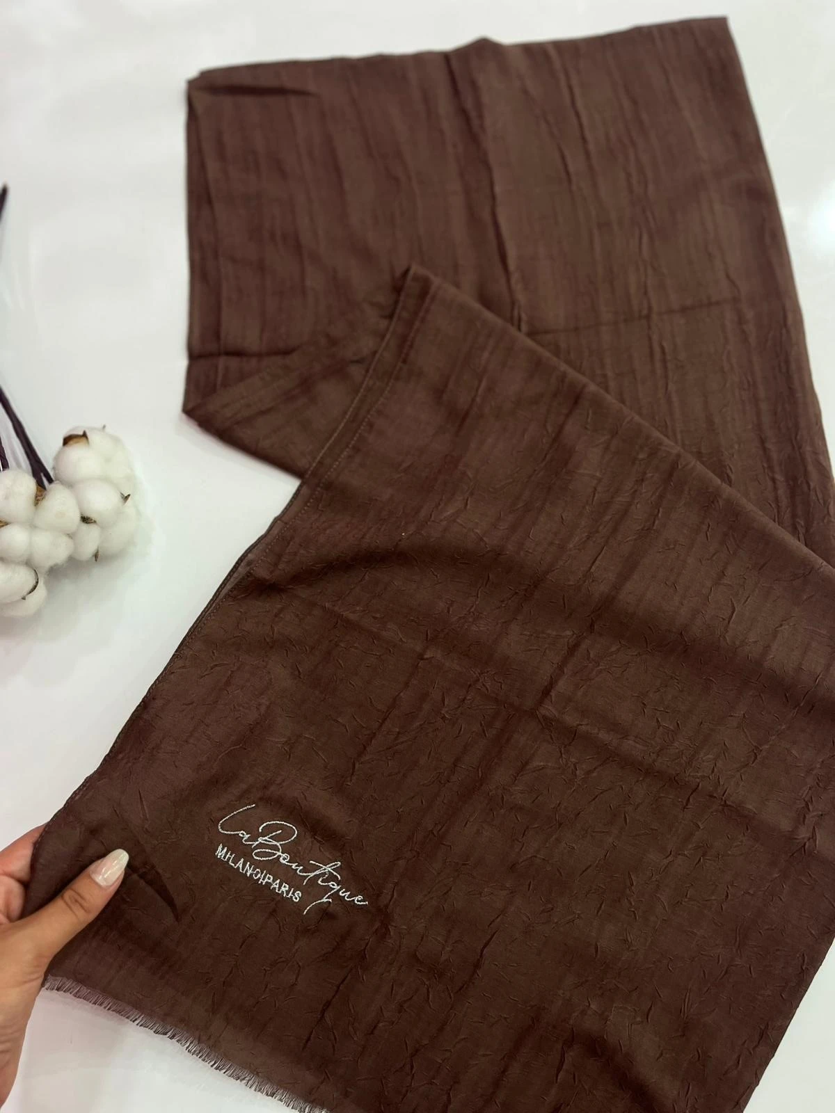 Çikolata La Boutique Be Happy Şal