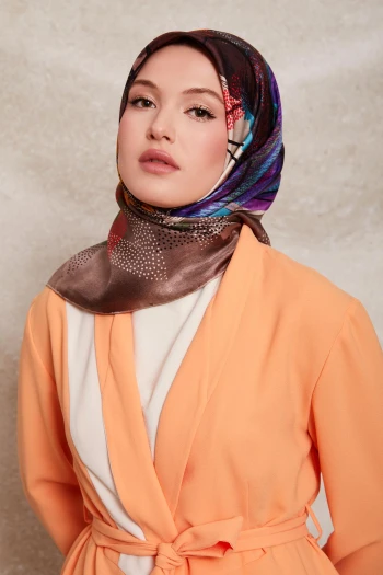 Fındık Kabuğu Levidor Twill İpek Eşarp 40