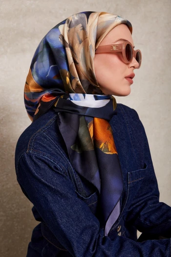 Gece Mavisi Levidor Twill İpek Eşarp 44